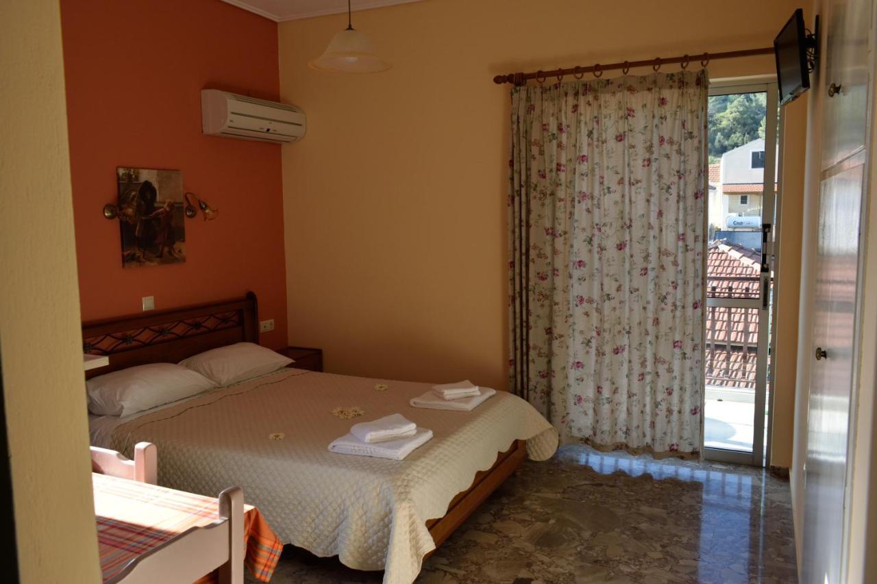 Stamoulis Apartments Agia Efimia Eksteriør billede